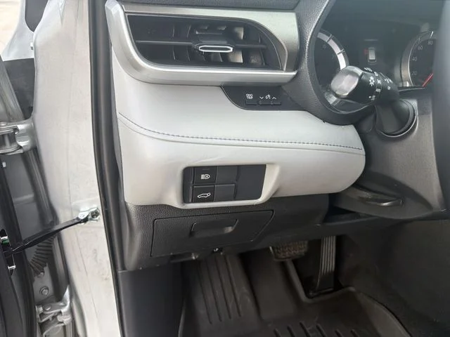 Used 2021 Silver Toyota LE image 11
