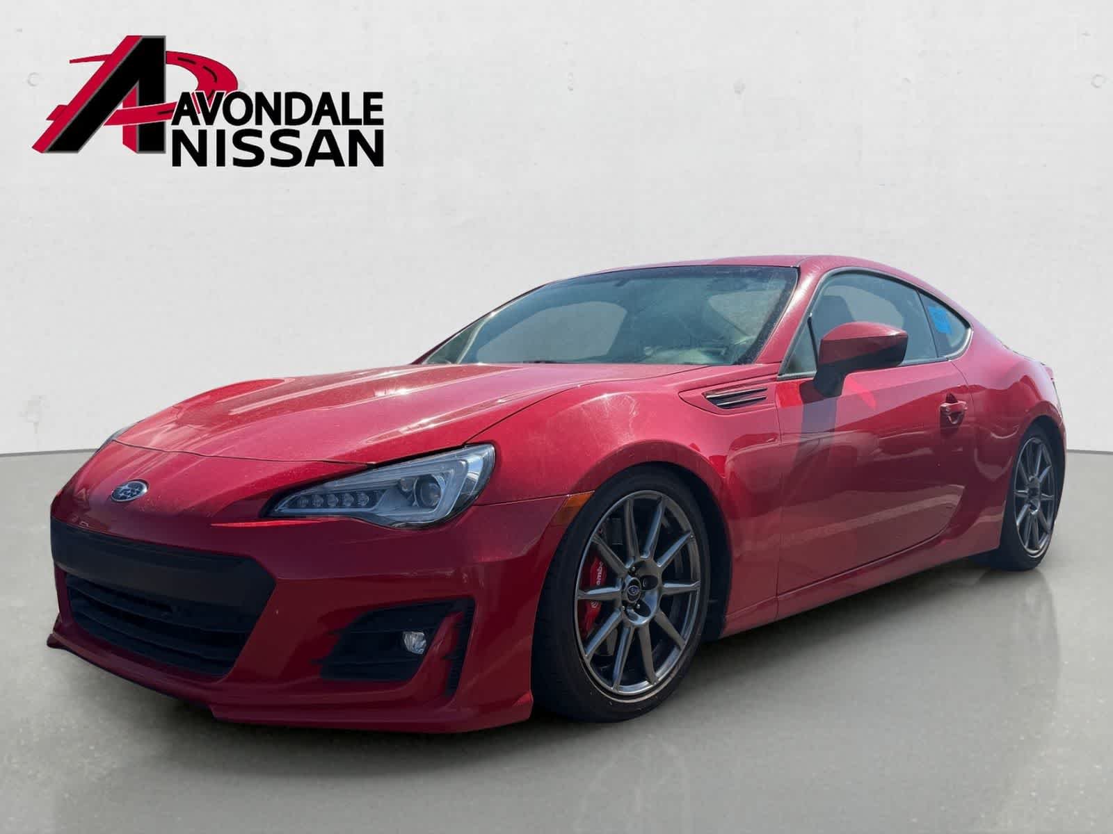 Used 2018 Pure Red Subaru Limited image 2