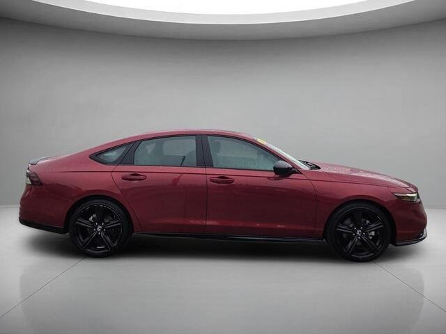 Used 2023 Radiant Red Metallic Honda SPORTL image 6