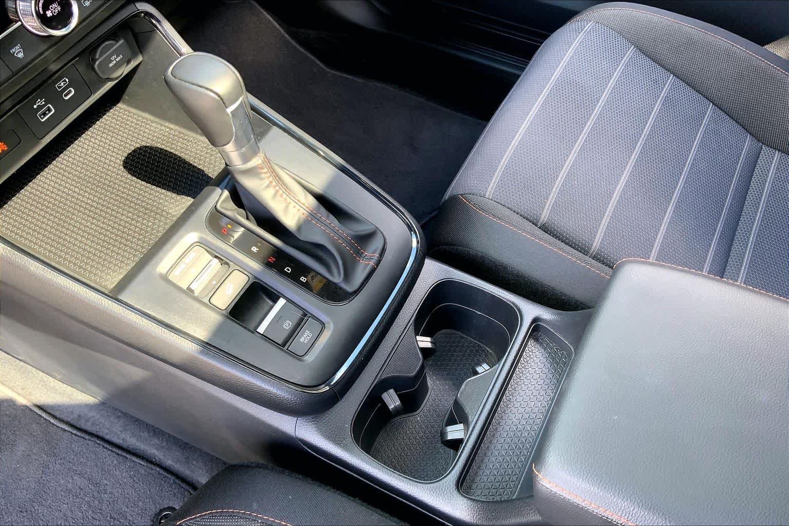Used 2025 Platinum White Pearl Honda Sport image 17
