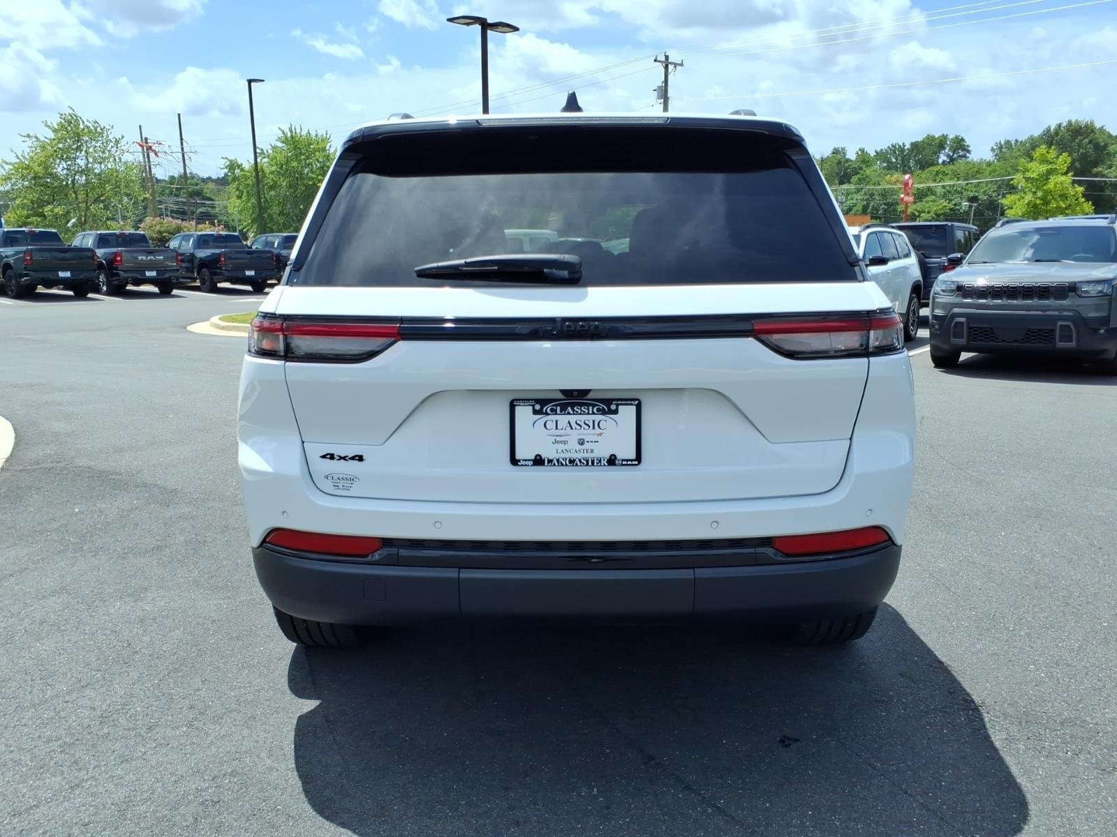 Used 2024 Bright White Clearcoat Jeep Altitude X image 16