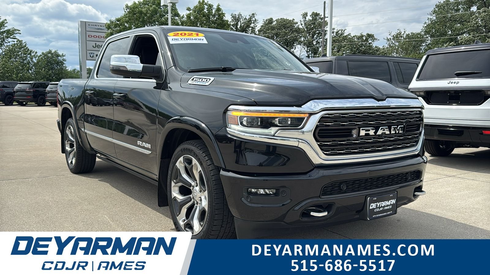 2023 RAM 1500 Limited 4x4 Crew Cab 5'7's photo