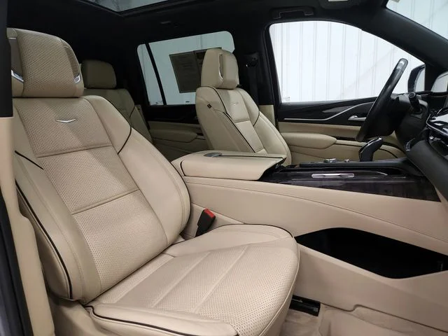 Used 2023 Silver Cadillac Premium image 38