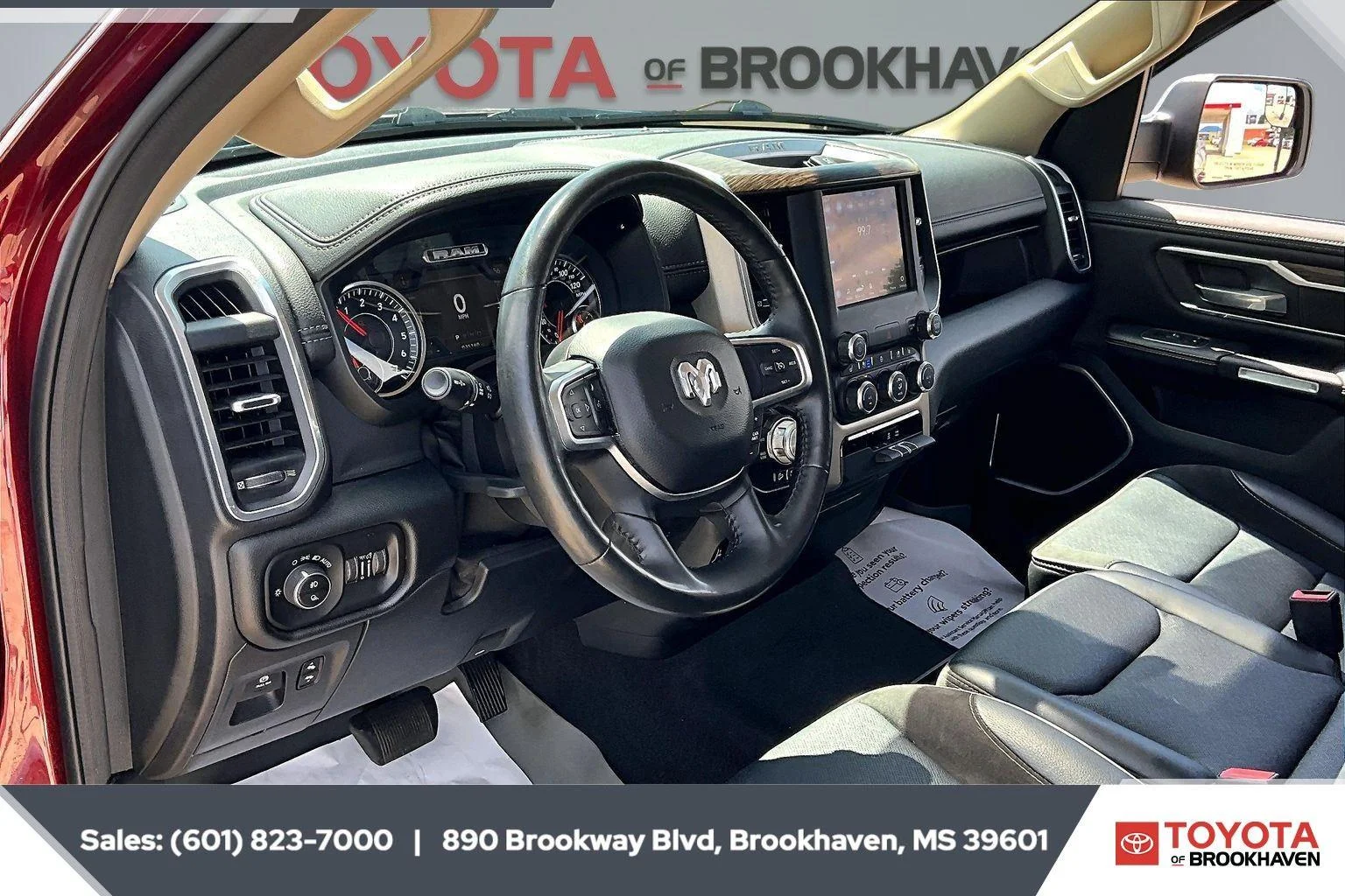 Used 2020 Delmonico Red Pearlcoat Ram Laramie image 12