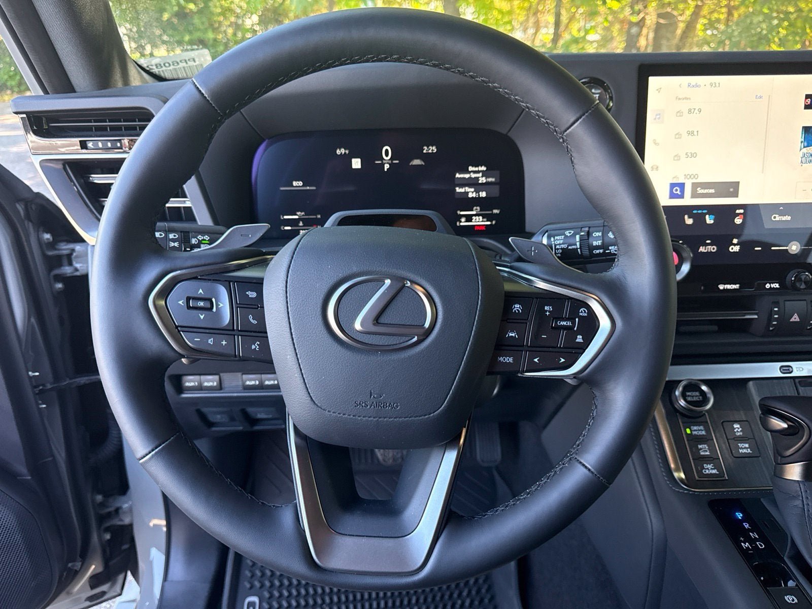 Used 2026 Bi-Tone Paint Lexus 550 Overtrail+ image 16