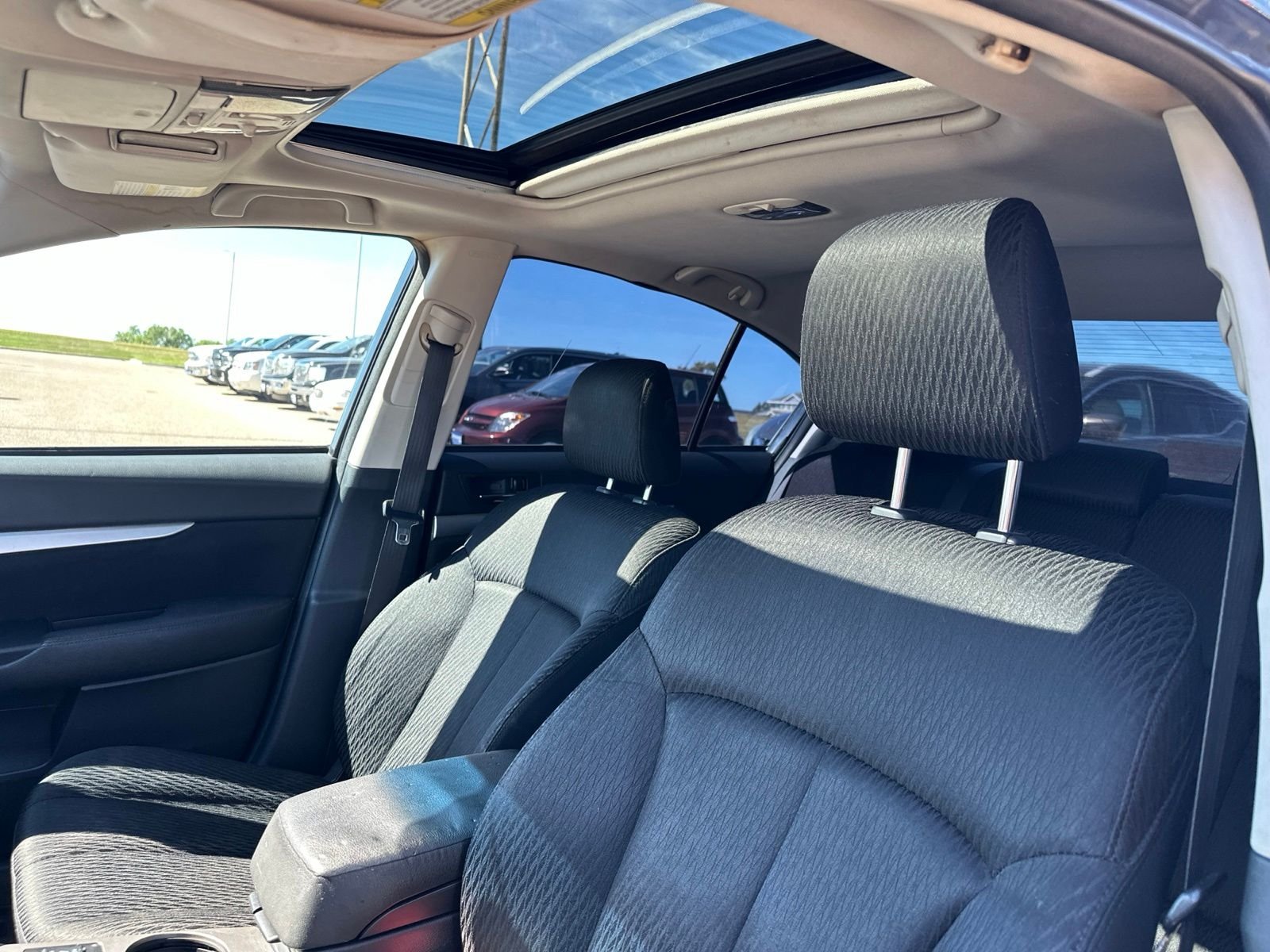 Used 2012 Gray Subaru 2.5i image 11
