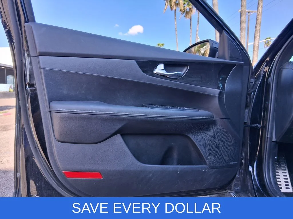Used 2024 Black Kia GT-Line image 6