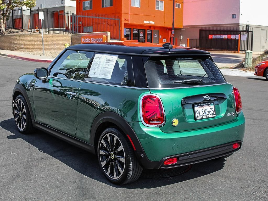 Used 2024 British Racing Green MINI Signature image 6