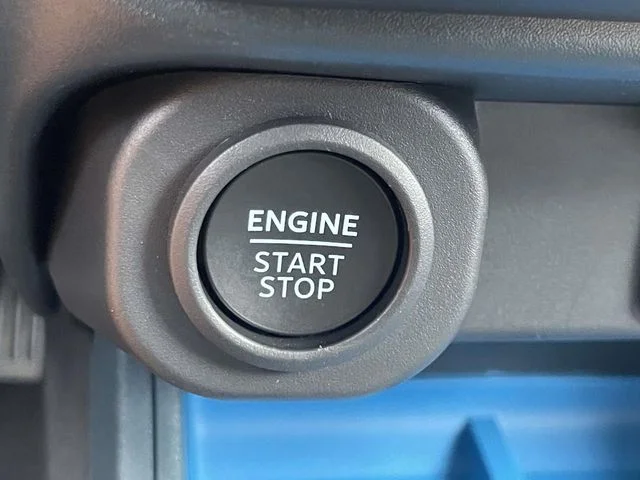 New 2026 Space White Metallic Ford XLT image 23