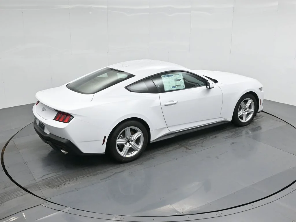 New 2026 Oxford White Ford EcoBoost image 35