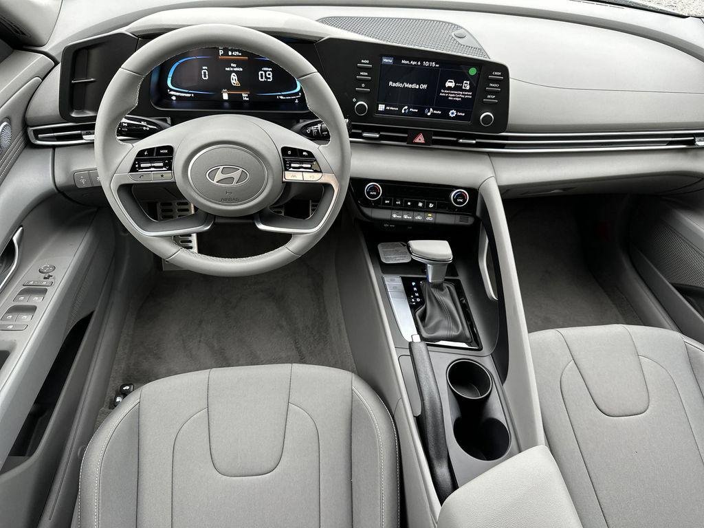 New 2026 Serenity White Hyundai SEL Sport image 10