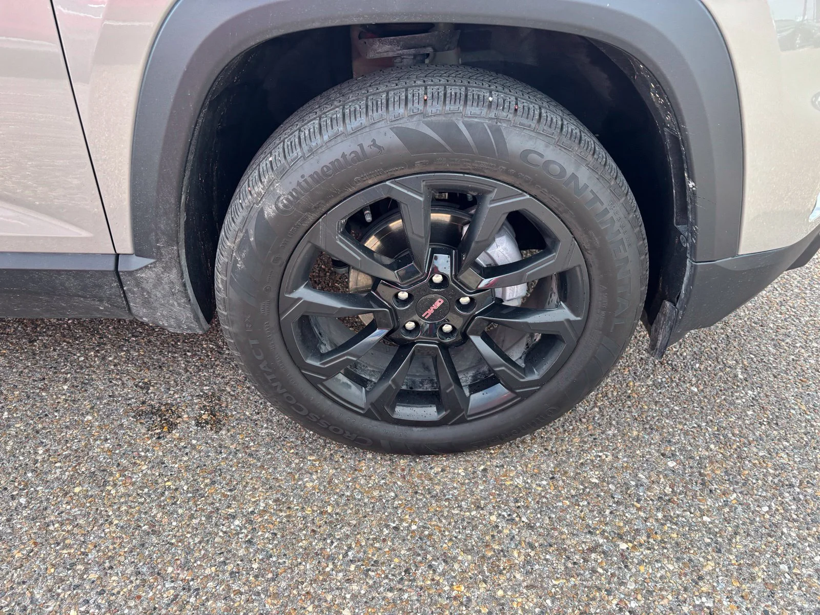Used 2026  GMC Elevation image 15