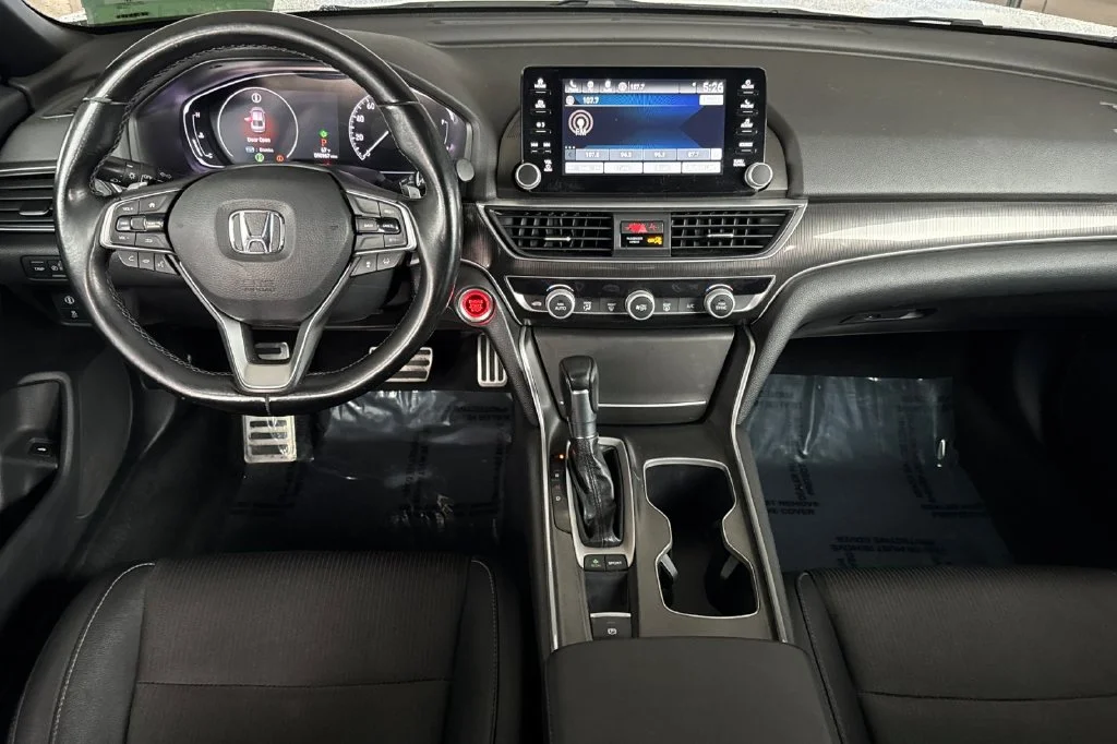 Used 2020 Platinum White Pearl Honda Sport image 14