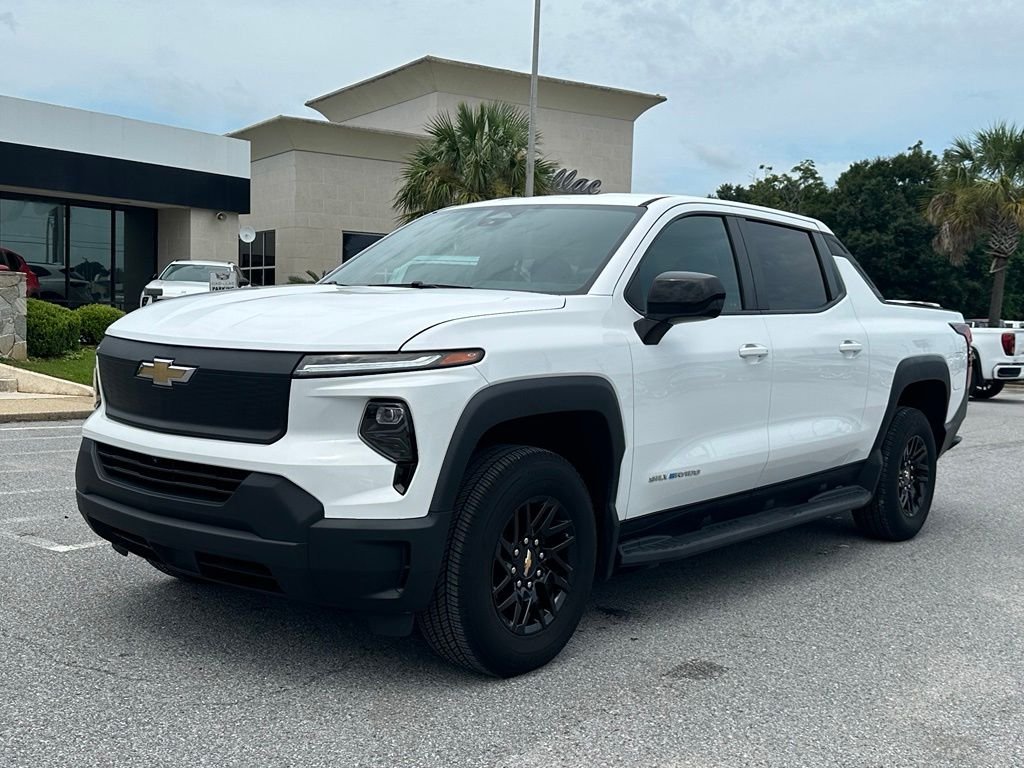 Used 2024 White Chevrolet Work Truck image 2
