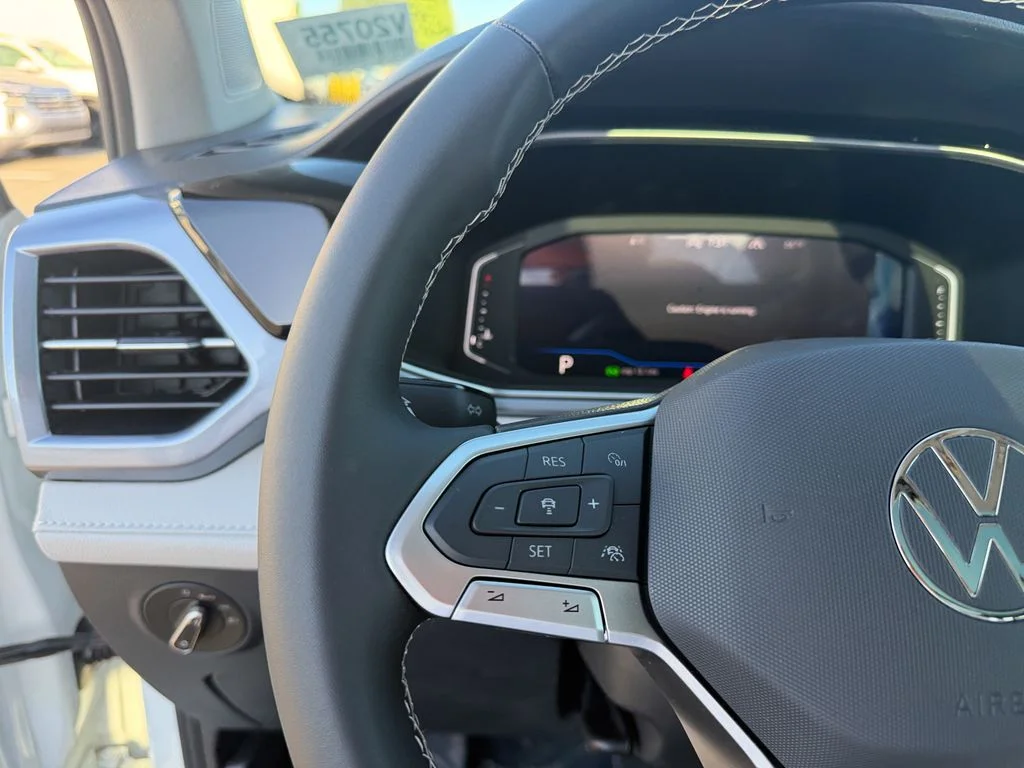New 2026 Pure White Volkswagen 1.5T SEL image 17