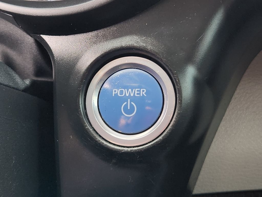 Used 2021 Gray Toyota XLE image 22