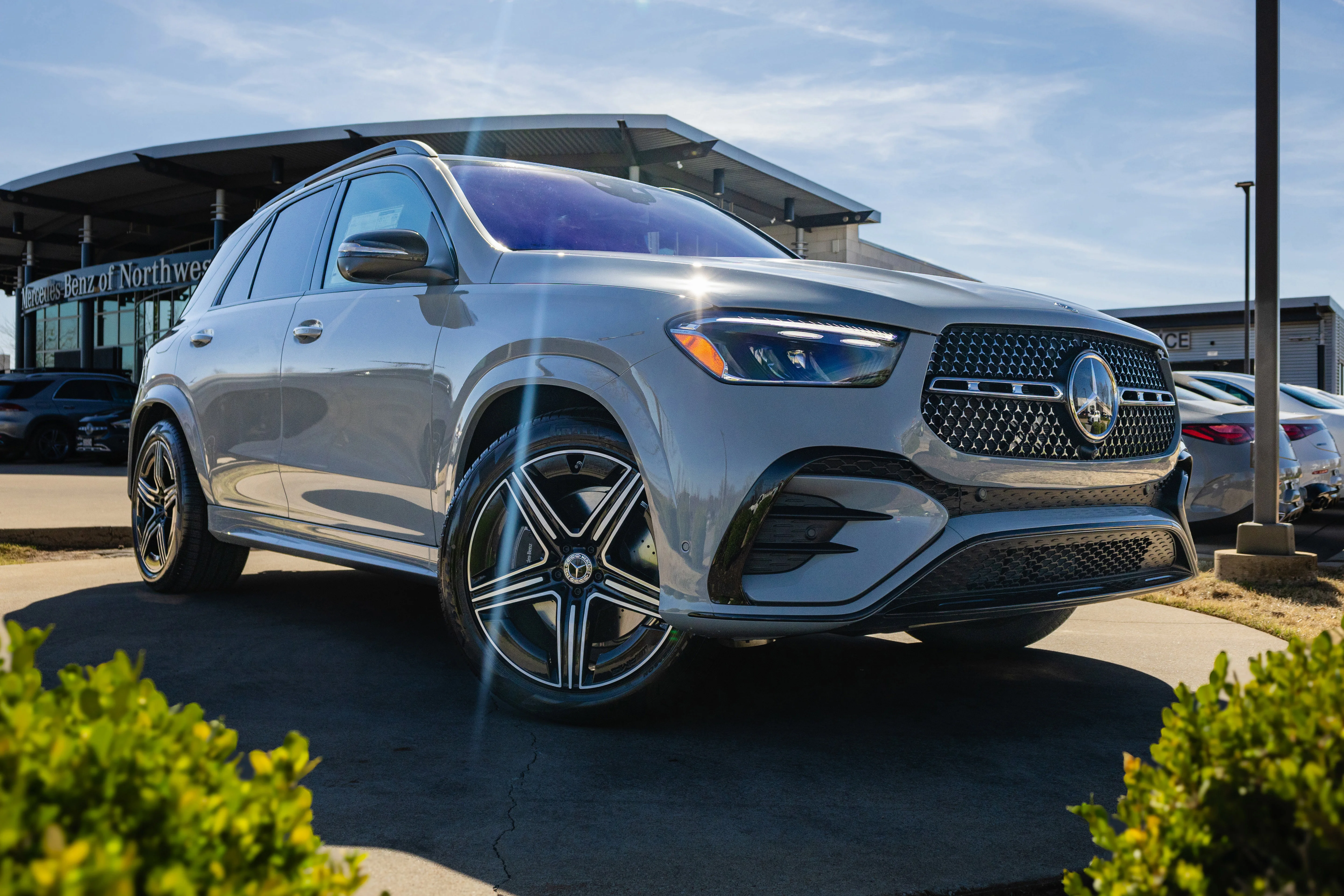 New 2026 MANUFAKTUR Alpine Grey Mercedes-Benz GLE 450 image 1