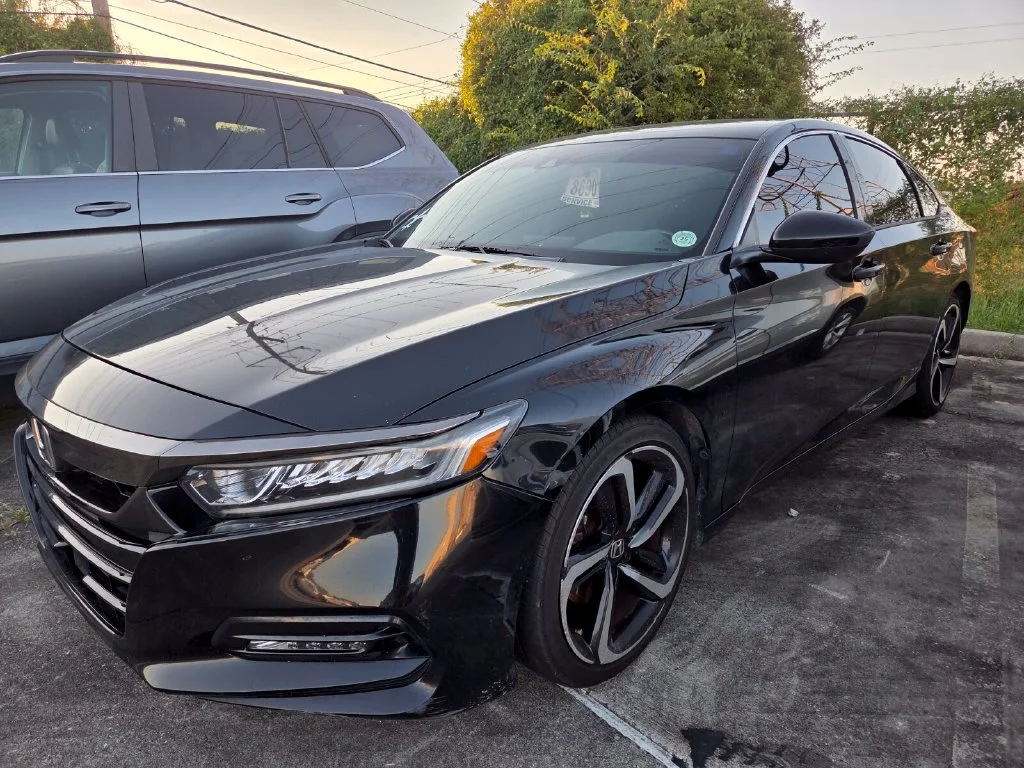 Used 2019 Black Honda Sport image 6