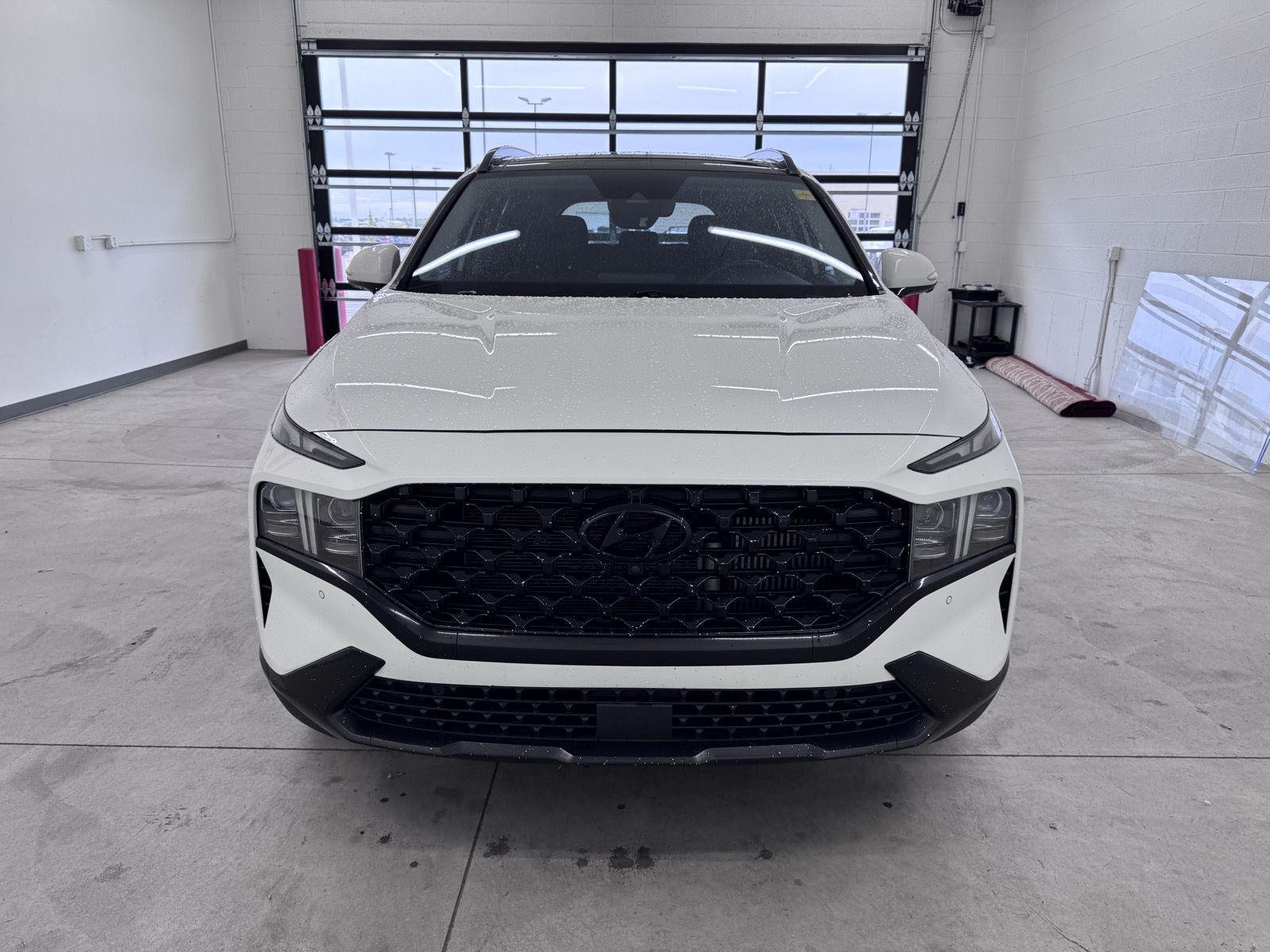 2021 Hyundai Santa Fe Limited - Photo 10