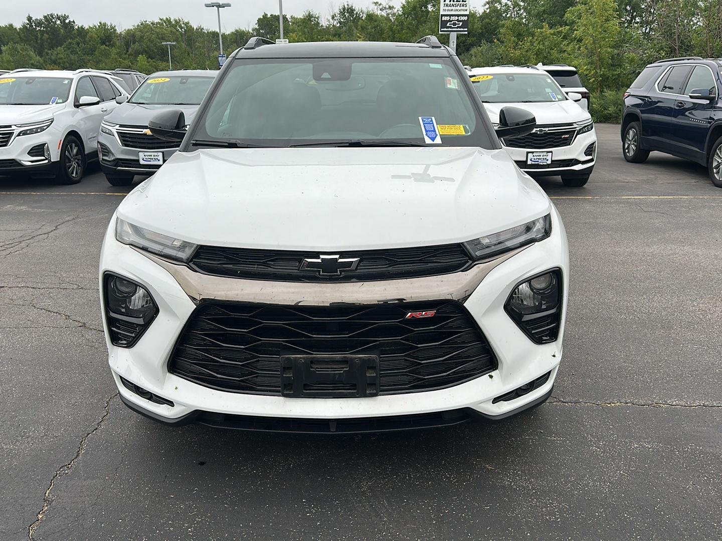 Used 2023 Summit White Chevrolet RS image 6