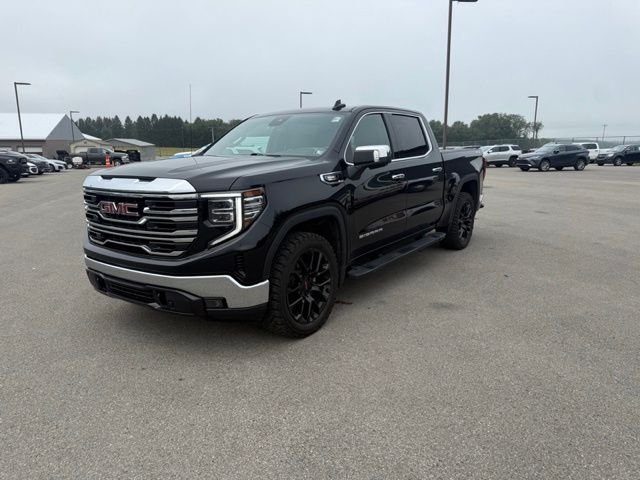 Used 2024 Black GMC SLT image 3