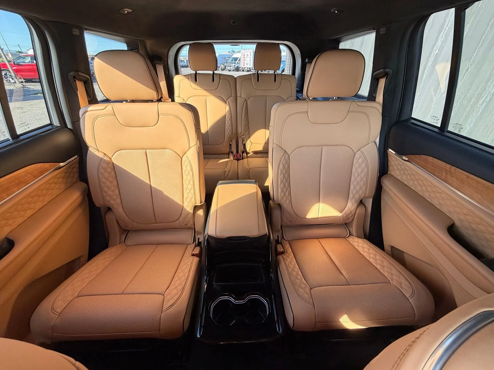 Used 2025 White Jeep Summit image 24
