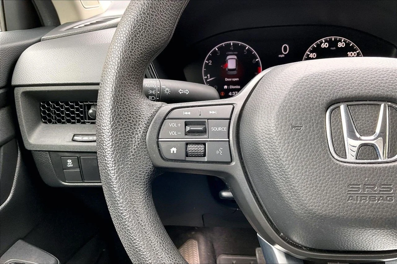 Certified Used 2025 Gray Honda EX image 29