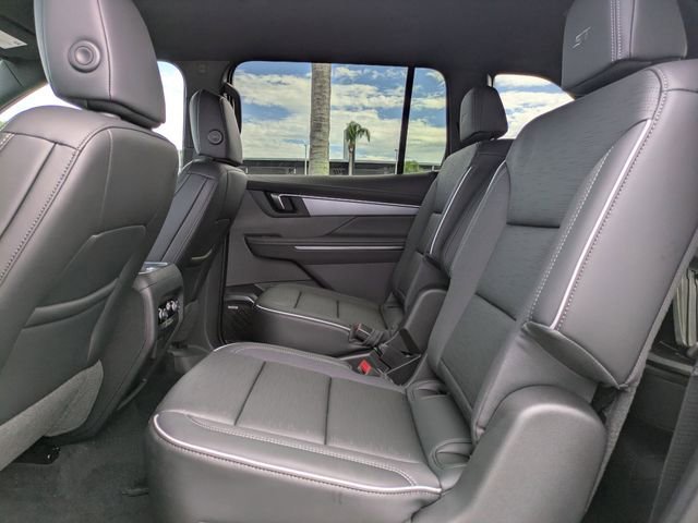 2026 Buick Enclave Sport Touring - Photo 16