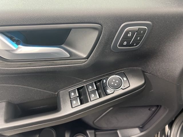 Used 2023 Black Ford Platinum image 13