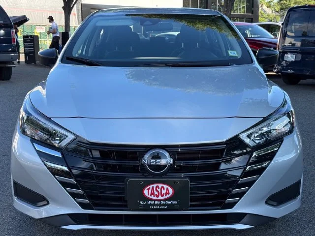 Used 2025 Silver Nissan 1.6 S image 3