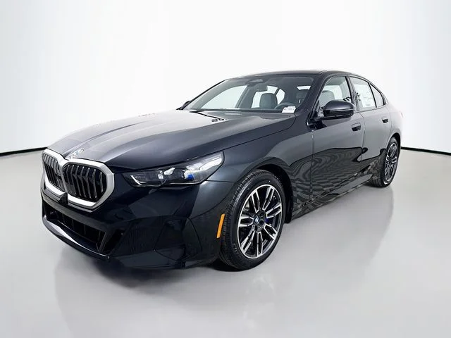 Used 2026 Black BMW 530i xDrive image 3