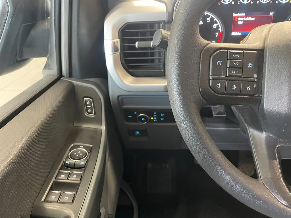 Used 2023 Gray Ford XLT image 12