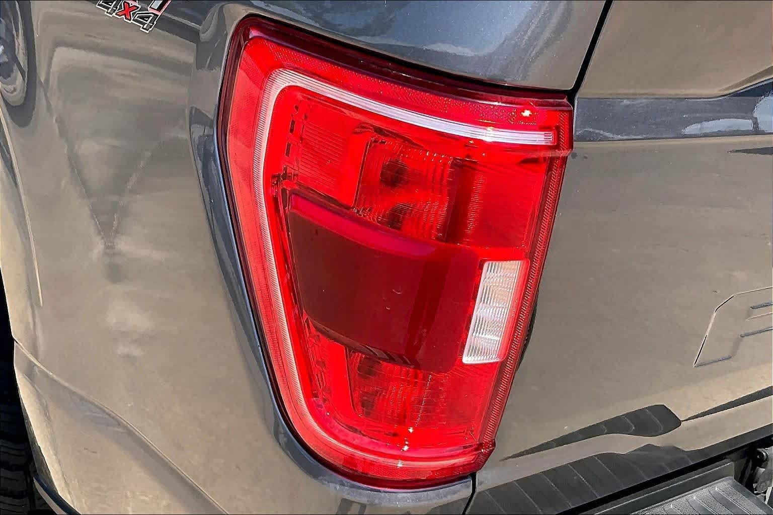Used 2021 Carbonized Gray Metallic Ford XLT image 28