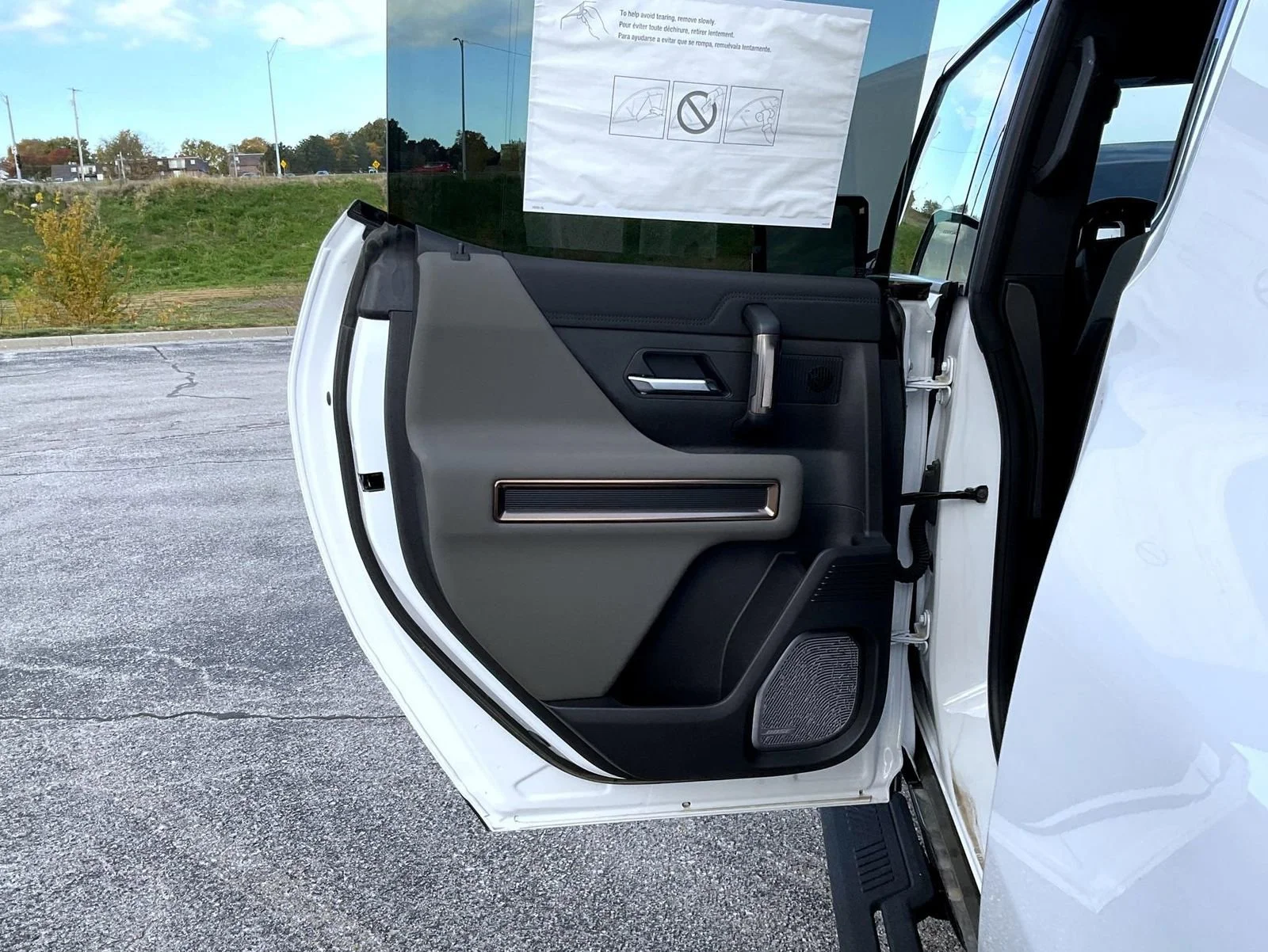 2025 GMC HUMMER EV 2X - Photo 20
