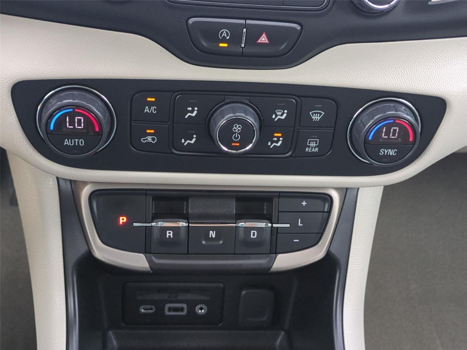 Used 2022 Ebony Twilight Metallic GMC Denali image 28