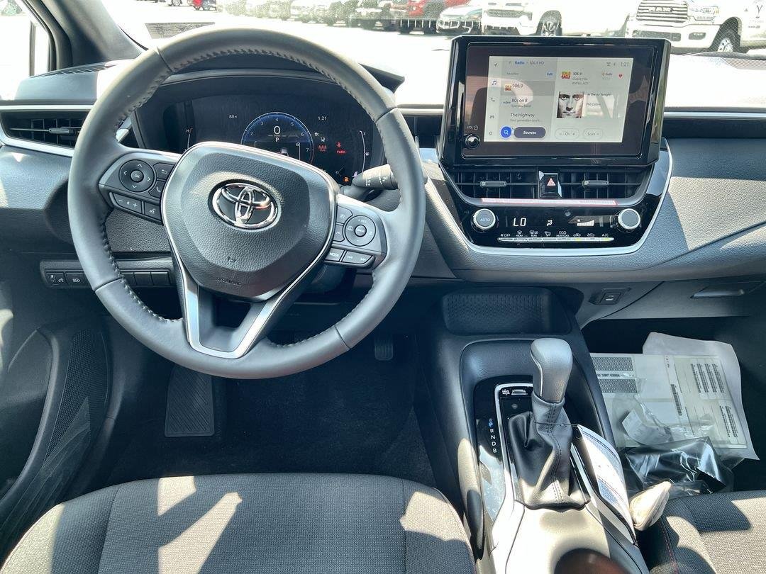 New 2026 Ice Cap Toyota SE image 10