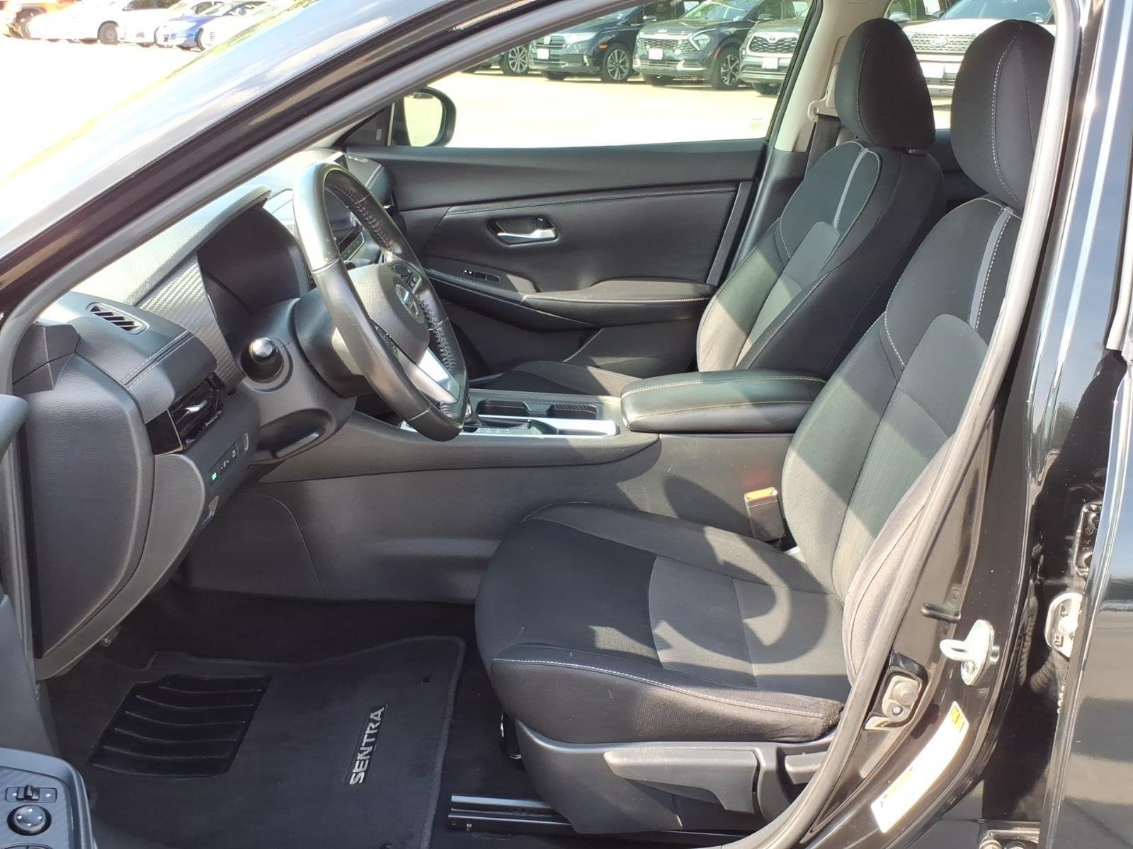 Used 2021 Super Black Nissan SV image 10