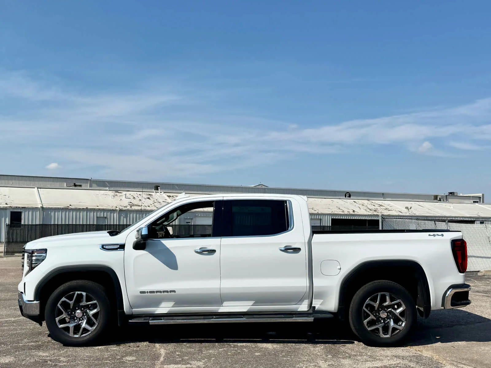 Certified Used 2024 Summit White GMC SLT image 2
