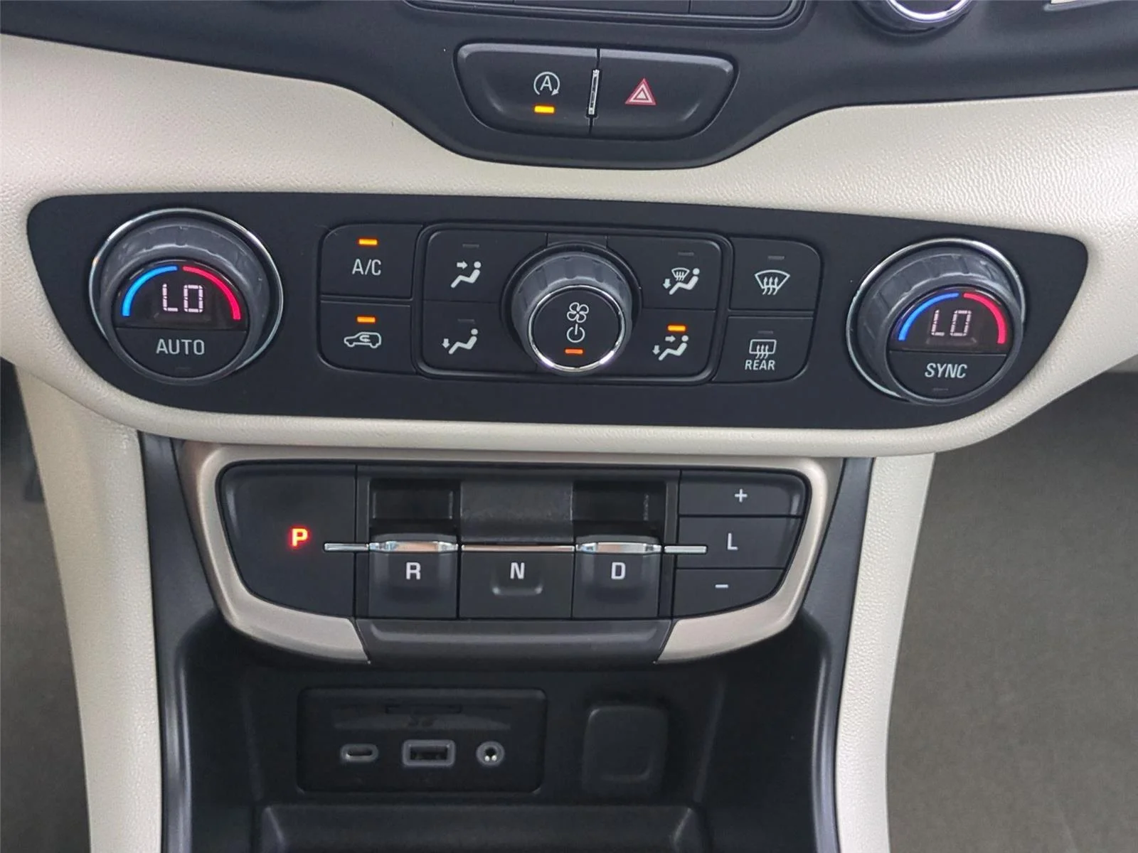 Used 2022 Ebony Twilight Metallic GMC Denali image 28