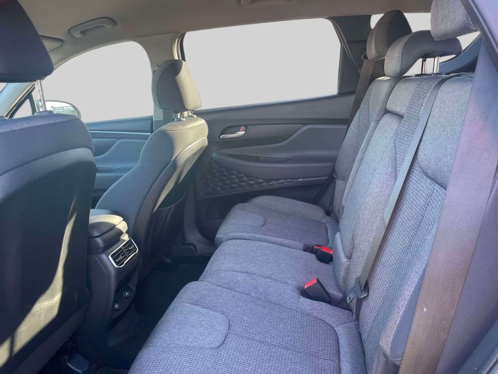 2023 Hyundai Santa Fe SE - Photo 11