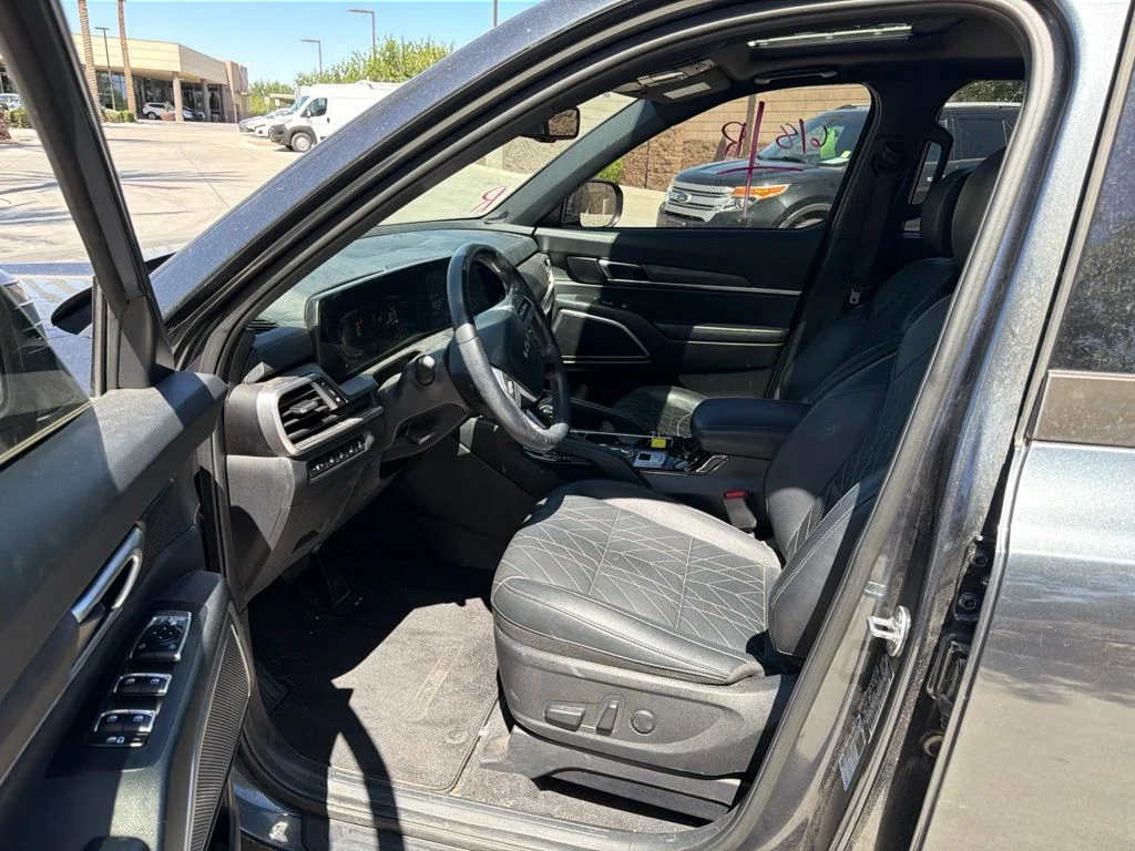 Certified Used 2024 Gray Kia EX X-Line image 8