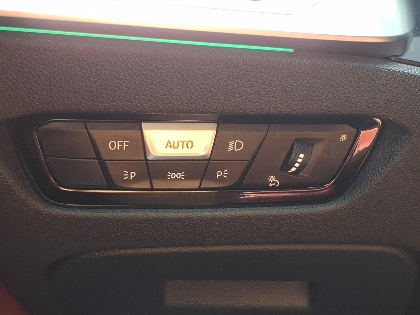 Used 2022 Black Sapphire Metallic BMW 430i image 15