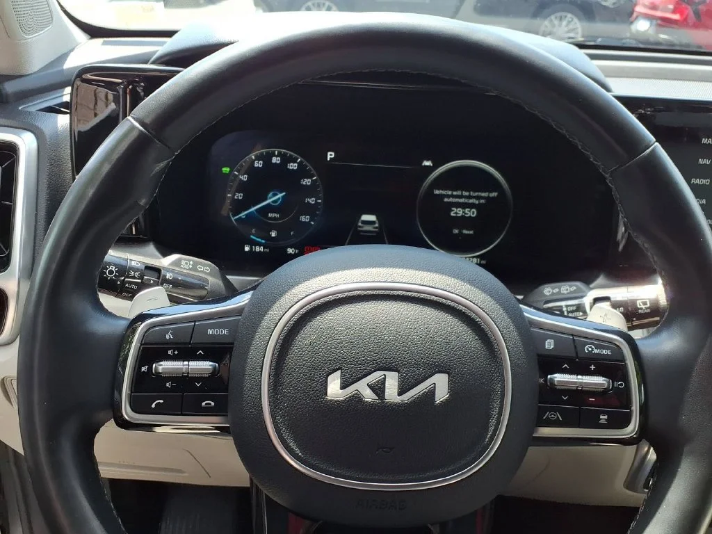Used 2023 Steel Gray Kia SX Prestige image 8