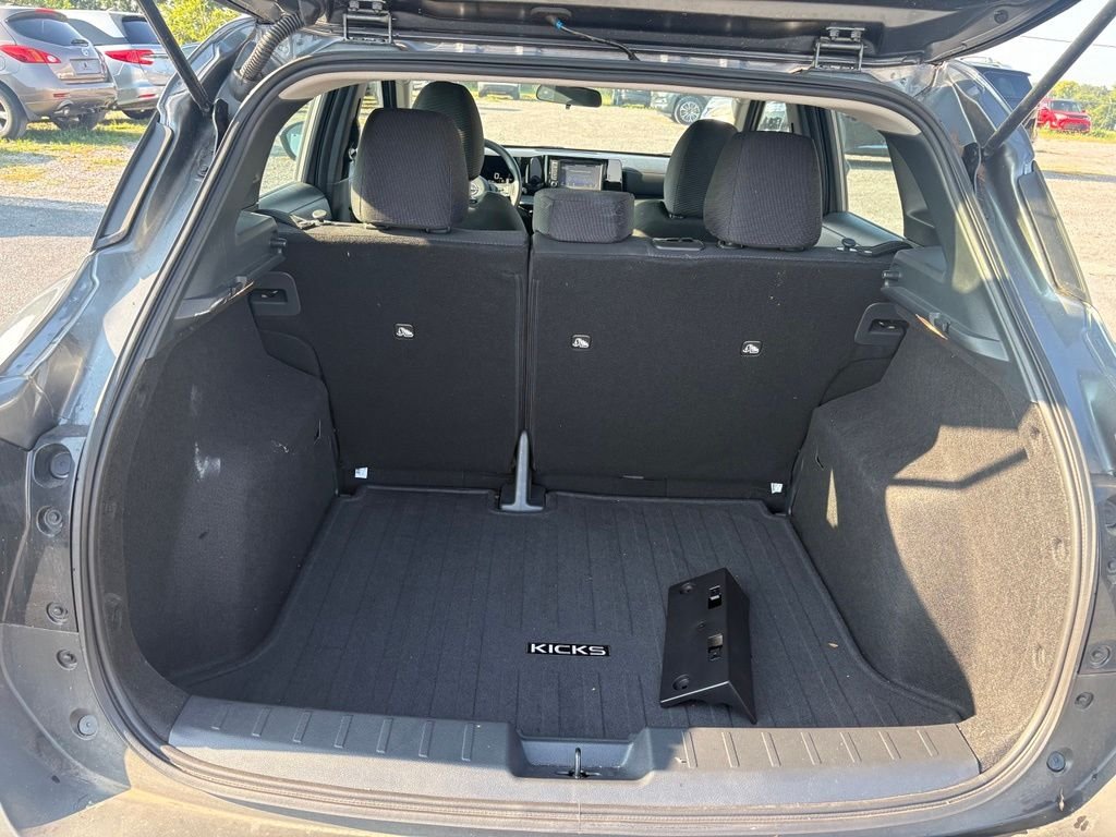 Certified Used 2025 Gray Nissan S image 9