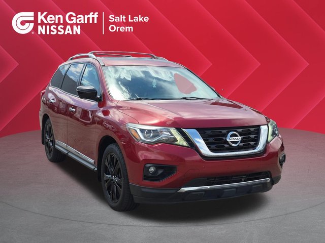 2017 Nissan Pathfinder Platinum