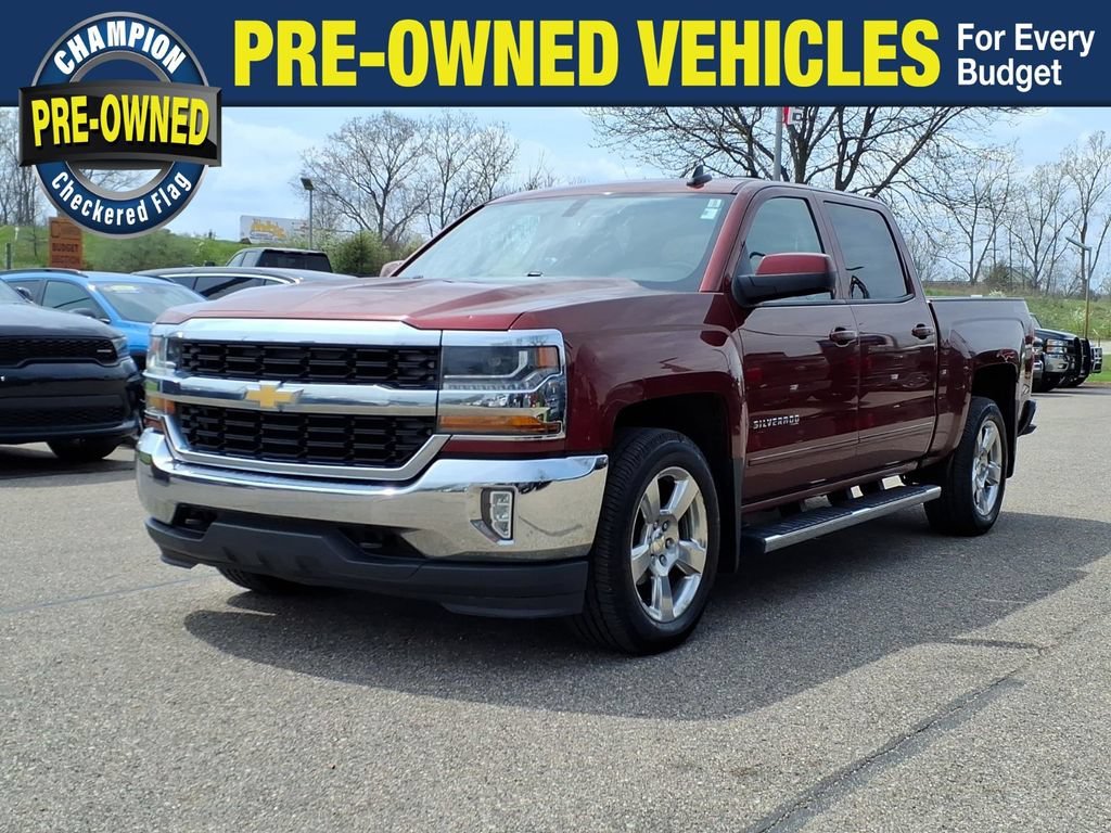 Used 2016 SIREN RED TINTCOAT Chevrolet LT image 1