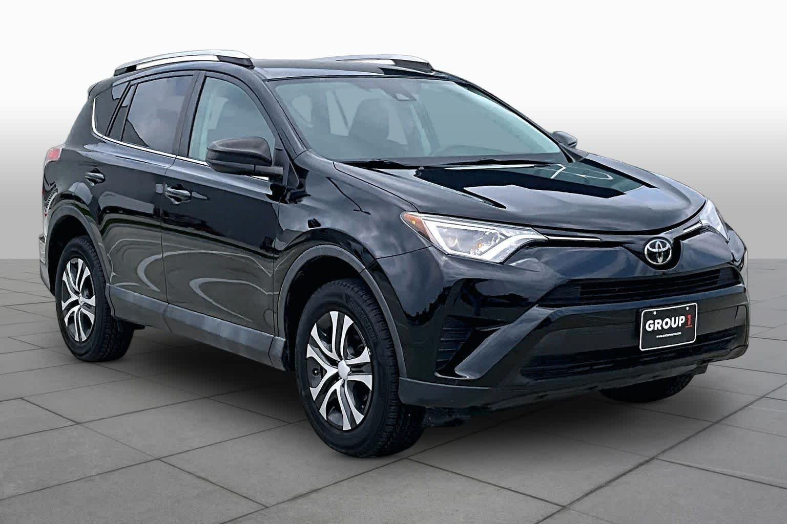 Used 2018 Black Toyota LE image 3