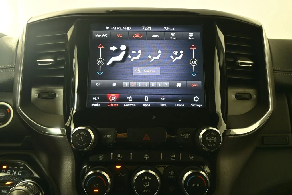 Used 2021 Blue Ram Laramie image 28