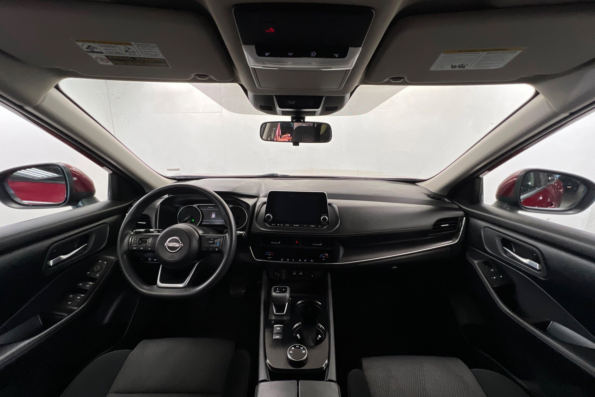 2024 Nissan Rogue SV - Photo 10