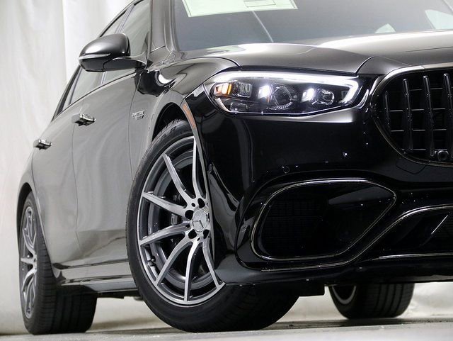 2025 Mercedes-Benz S-Class S 63 - Photo 34